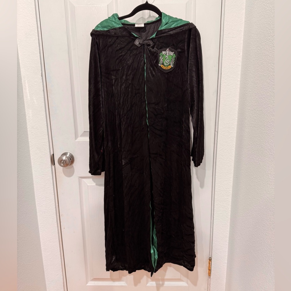 Adult M Slytherin Robe Costume NEW